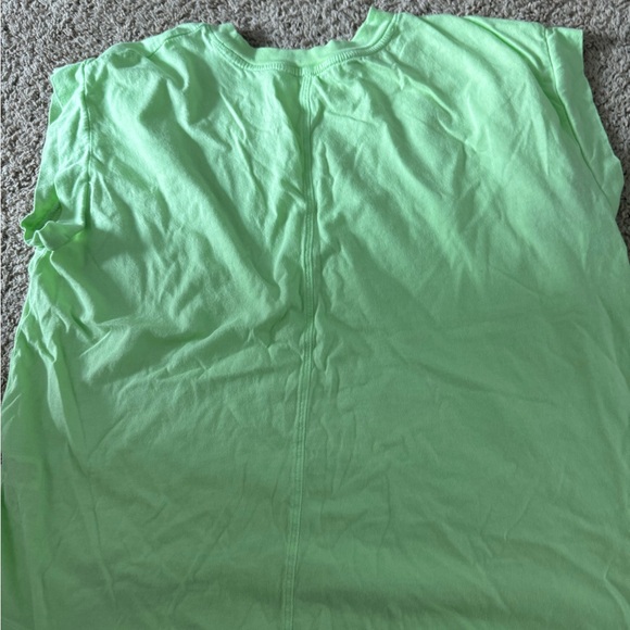 Target short sleeve green top - Picture 3 of 3
